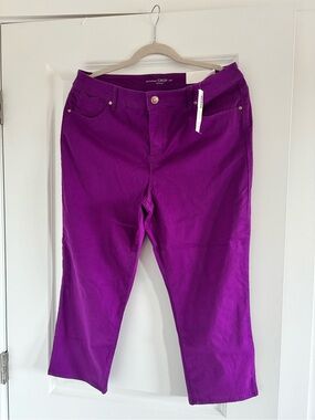 Chico's Vibrant Magenta Girlfriend Capris